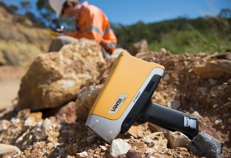 Portable XRF